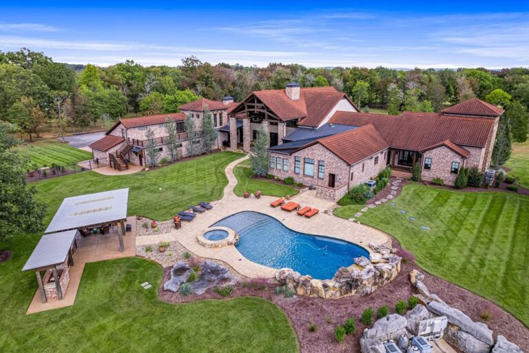 Haven Farm: A Picturesque 94-Acre Equestrian Paradise in Murfreesboro,Tennessee Offered at $13.5 Million