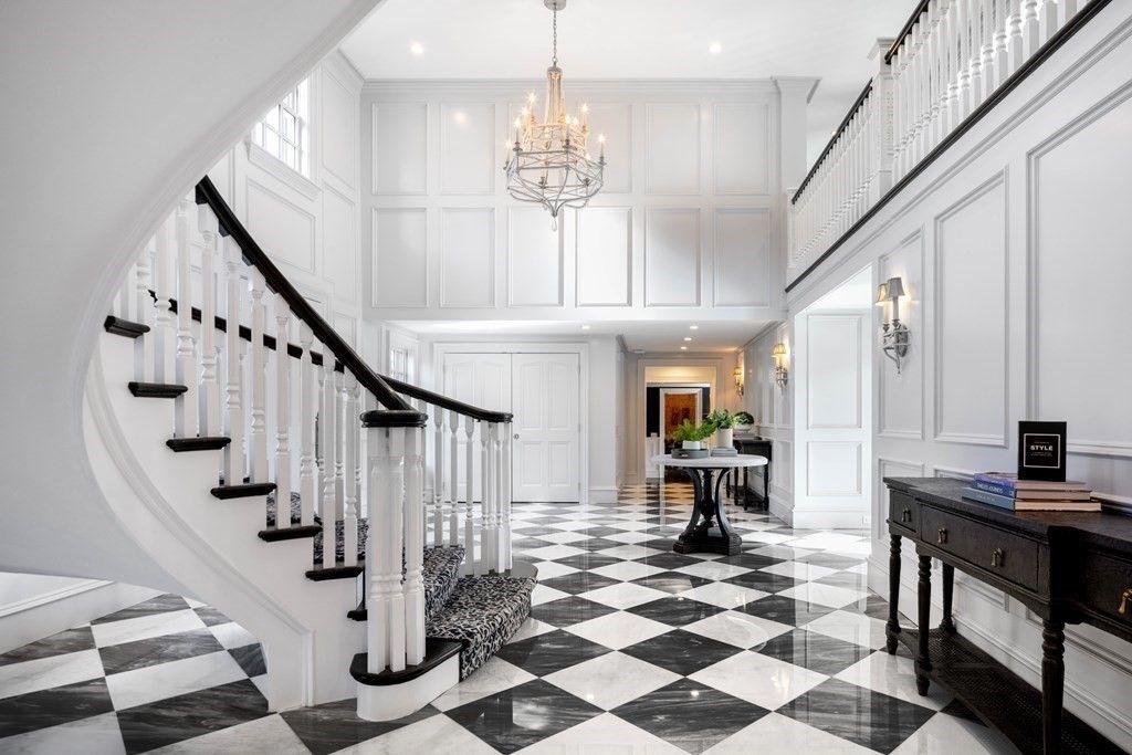 Luxurious Elegance in Needham Exquisite Fully Renovated Home Unveiling Opulence at 5.95 Million 17