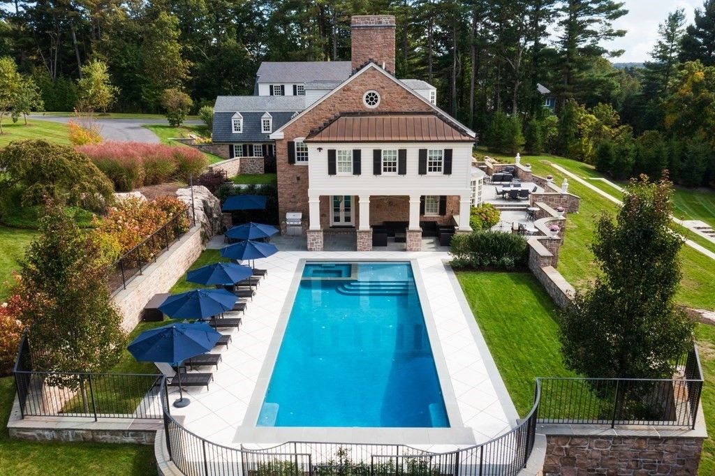 Luxurious Elegance in Needham Exquisite Fully Renovated Home Unveiling Opulence at 5.95 Million 2