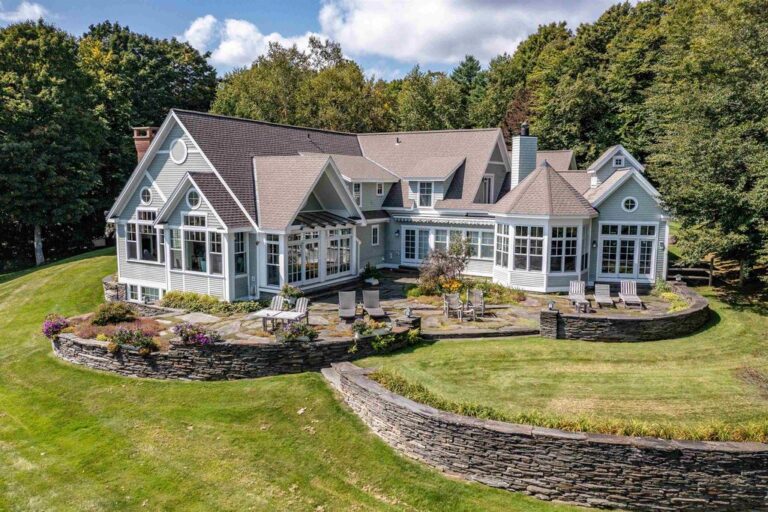 Sophisticated Elegance in Stowe, Vermont: Impeccably Crafted Home with Exceptional Design Asking $4.35 Million