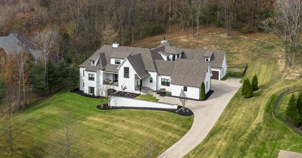 Brentwood Builders Craftsmanship Elegant Estate with Quality Finishes