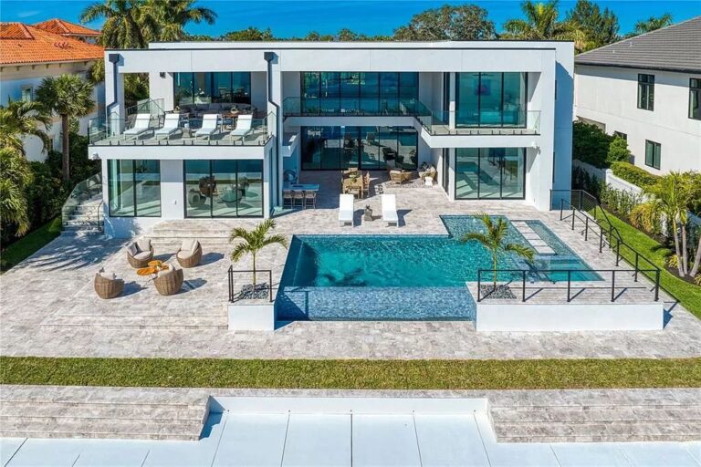 $13 Million Modern Masterpiece with 100’ Tampa Bay Frontage, Resort-Style Living & Smart Features in St. Petersburg’s Snell Isle