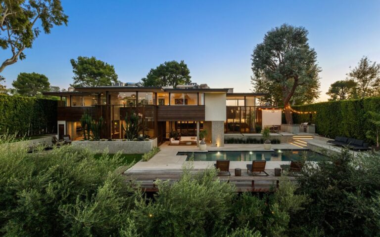 Iconic Mid-Century Marvel in Beverly Hills with Meticulous Renovation for $16,995,000