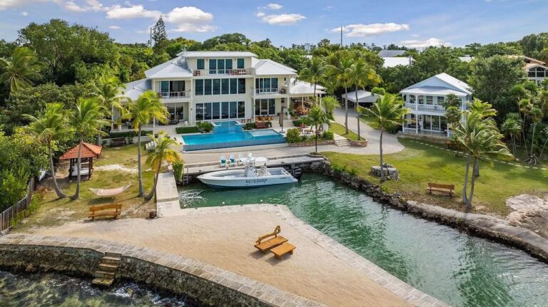 $25 Million Oasis in the Heart of Islamorada with Infinity Pool and Private Boat Basins