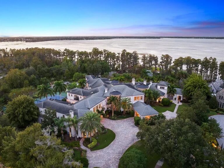 Celestial Luxury Unveiled: A $30 Million Lakeside Haven on 4.78 Acres in Windermere, Central Florida