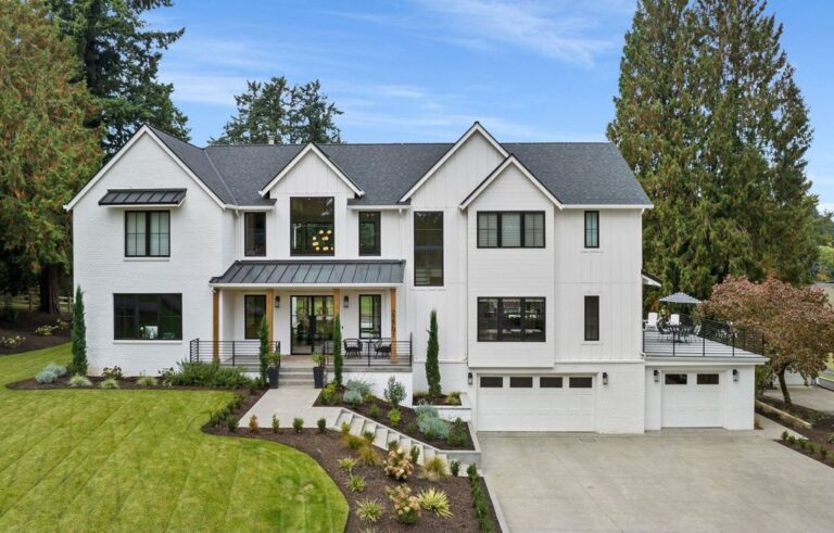 Luxurious Living in Oregon: A Masterpiece of Excellence at $2.95 Million
