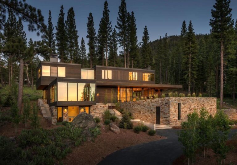 Martis Camp 506, Ideal Home to Enjoy Elevated Living by BMA Architects