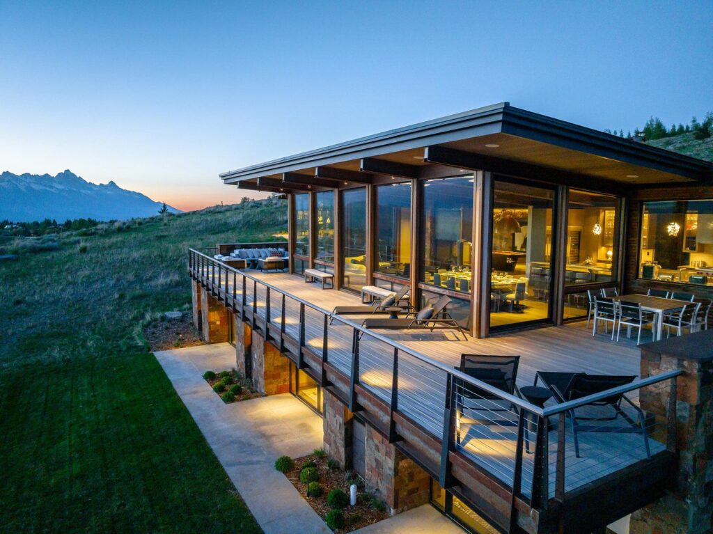 Ridge 52 House blends modern living & nature by Ward + Blake Architects