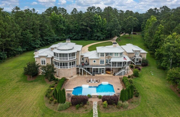 Unparalleled Property with Stunning Views and Exclusive Privacy in Wilsonville, Alabama for $2,199,900