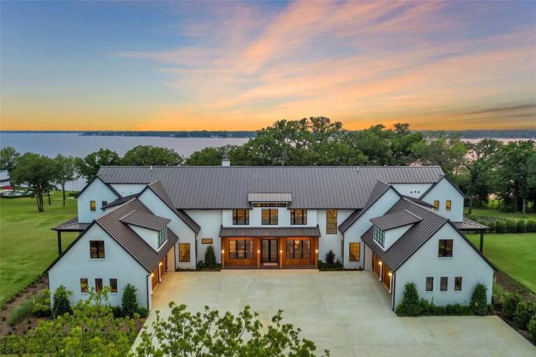 Immerse in Home in Malakoff: An Exquisite $25M Lakeside Haven featuring Gym and Tennis – Your Passport to Unparalleled Luxury Living