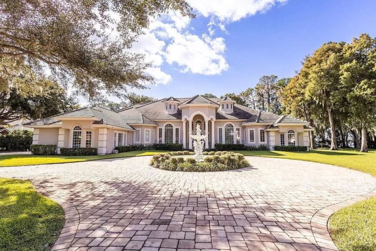 $7 Million Lakefront Estate at 9220 Point Cypress Dr, Orlando, Your Exclusive Retreat Awaits