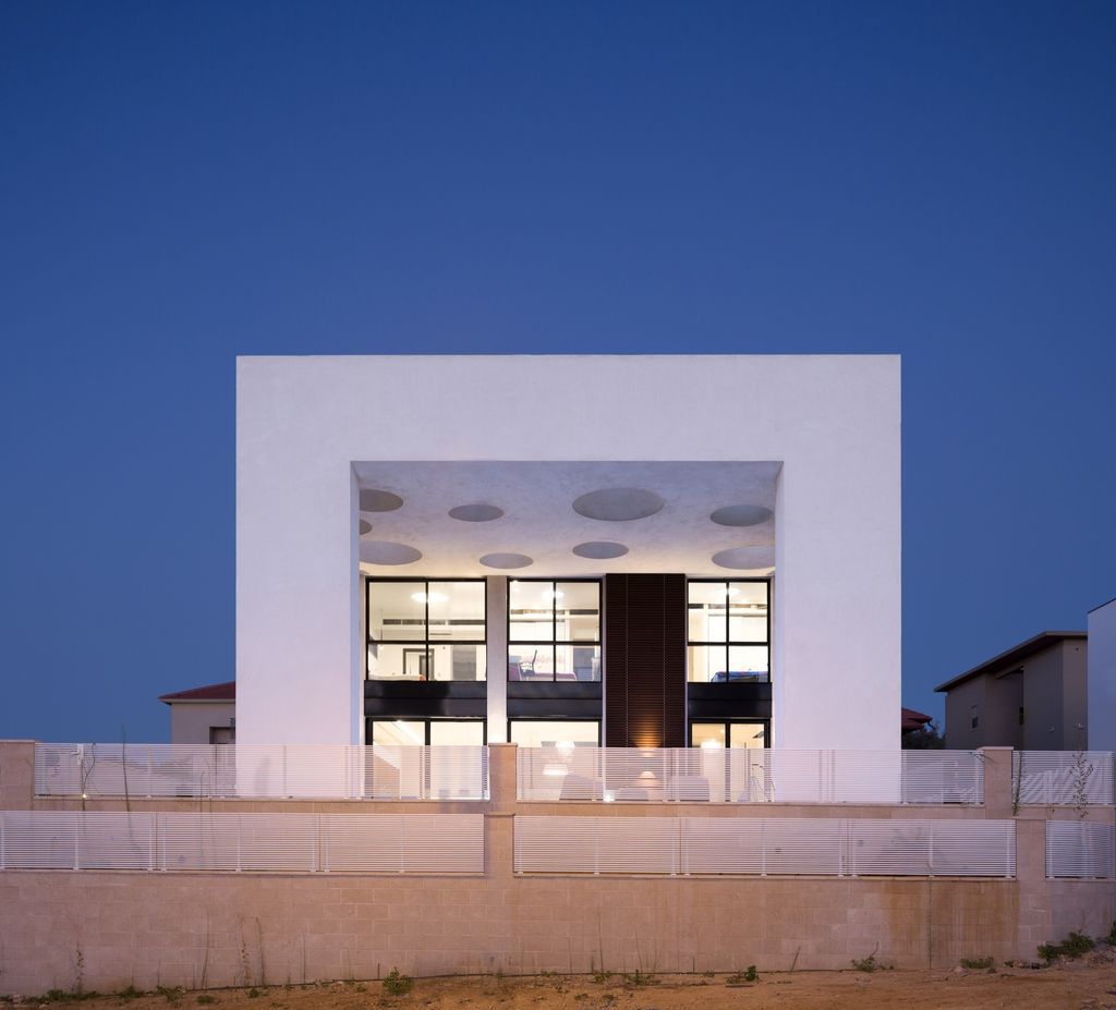 A House in Irus by Dan and Hila Israelevitz Architects