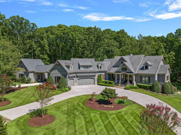Artisan Custom Homes Creates a Stately Residence in North Carolina Priced at $2.295 Million