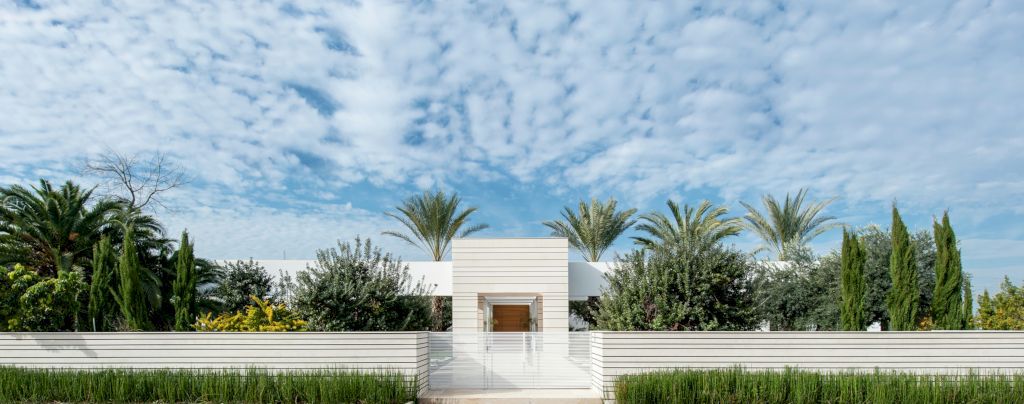 Ecological House by Dan and Hila Israelevitz Architects