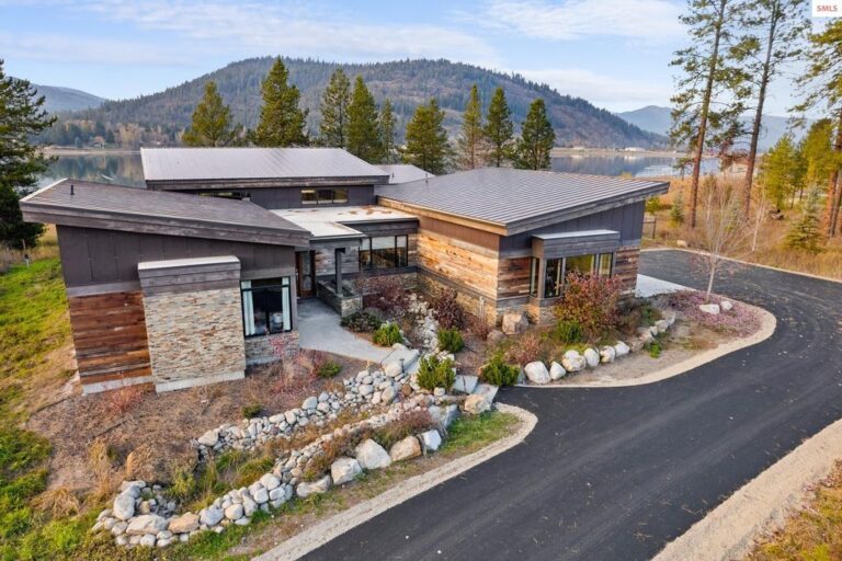 Luxurious Waterfront Retreat in Idaho Boasts High-End Finishes, Hits Market at $2.497 Million