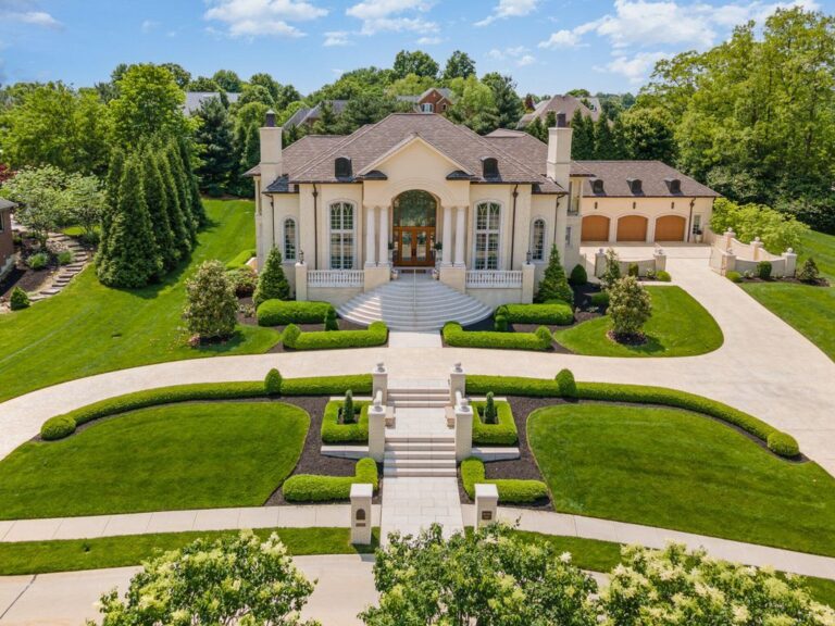 Luxury Living at Its Finest: Toebben Builders Masterpiece for $7.5 Million in Kentucky