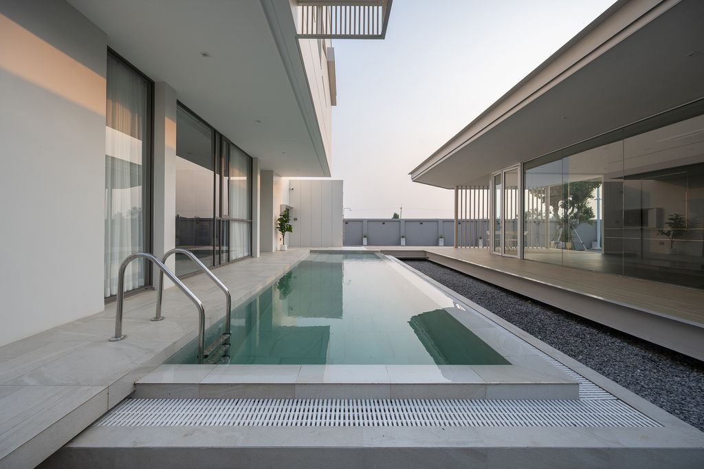 PB House, modern minimalist marvel & elegance by D Compose Architect