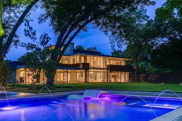 Paradise Found: Luxe Waterfront Home in Dallas on White Rock Lake for $13.977M