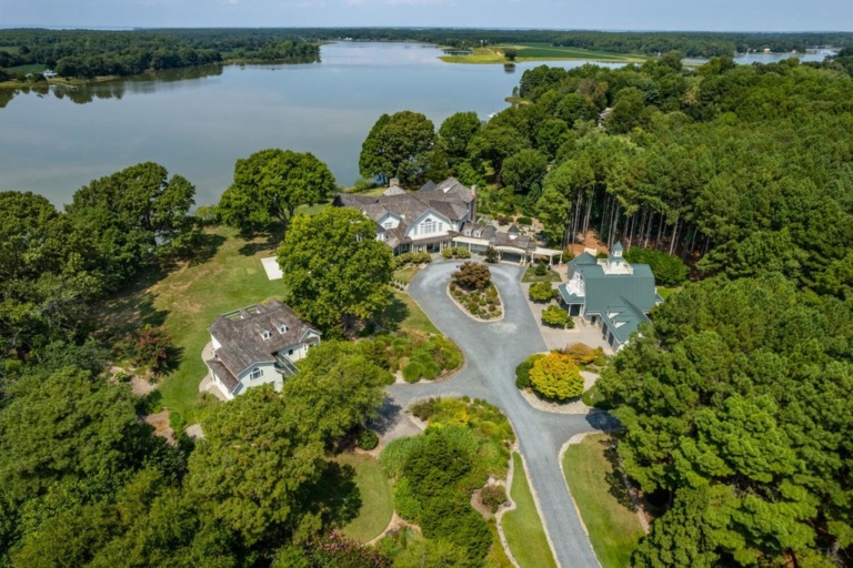 Aqua Vitae: Luxurious Waterfront Estate in St. Michaels, Maryland with Spectacular Amenities For $9.95 Million
