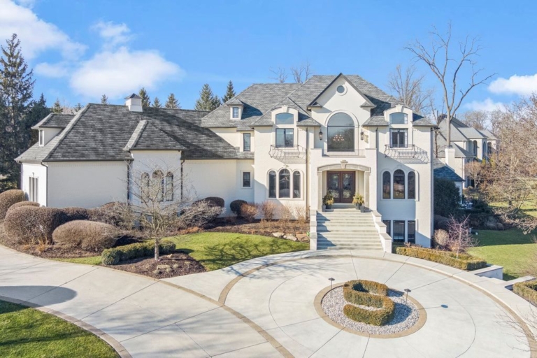 Lakeside Luxury: Indiana Estate Boasting Grand Double-Height Foyer Offered at $2,499,999
