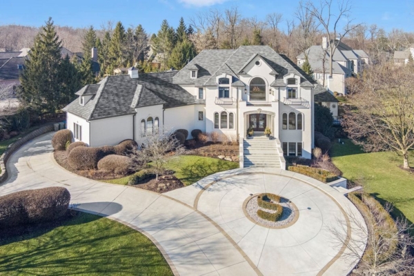 Indiana Estate Boasting Grand Double-Height Foyer Offered at $2,499,999