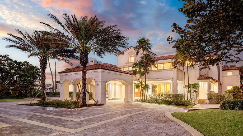 Presenting an extraordinary opportunity along 1840 S Ocean Blvd in Manalapan, Florida, this recently updated Ocean-to-Intracoastal compound offers luxurious waterfront living on nearly two acres of prime real estate.