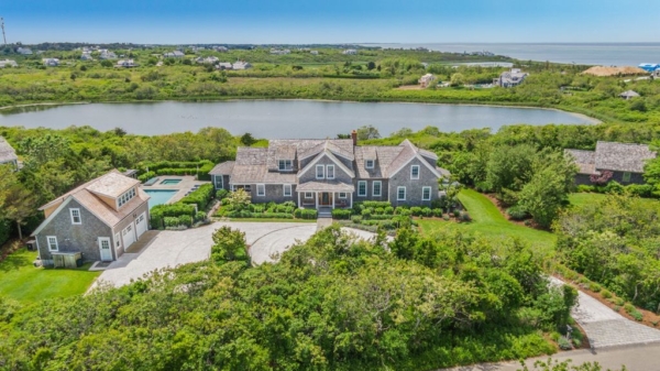 Pond Front Residence: Spectacular Ocean Views in Massachusetts Offered at $17.75 Million