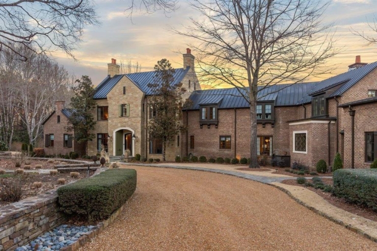 Premier Sophistication: Tennessee Property Offered at $4.75 Million