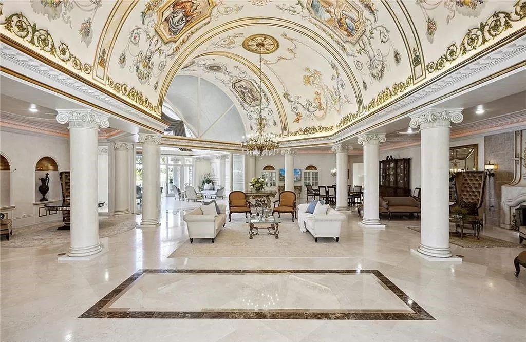 Welcome to Greystone Manor, an iconic Venetian Palazzo in Marco Island boasting unparalleled luxury and historical significance.