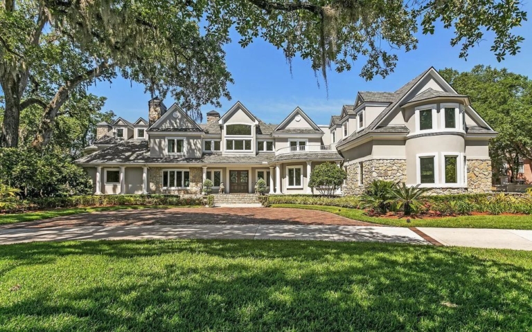 An Exceptional Estate Offering Heated Pool and Guest Cottage in Jacksonville, Listed at $8 Million