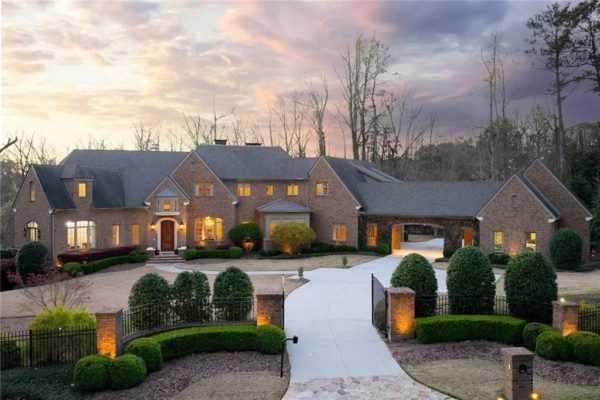 Exclusive Harrison Design Masterpiece: Ultimate Privacy and Luxury in Atlanta, Listed at $6.5 Million