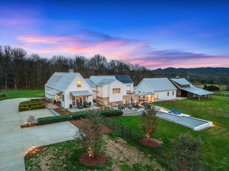 Luxury Home Crafted by Marcus Di Pietro Hits the Market at $3.4 Million in Tennessee