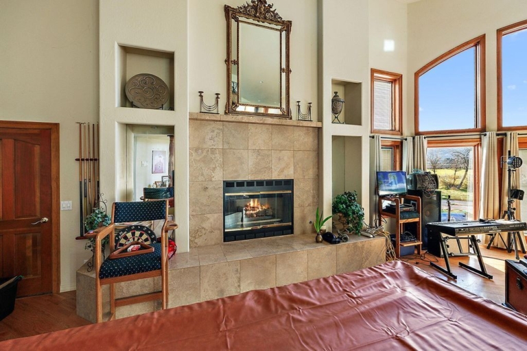 Oregon Oasis with Custom Security Gate, Waterfall, and Pond Available