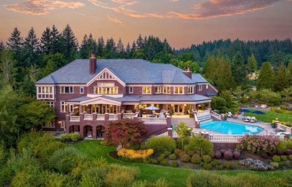Timeless Tudor Majesty: Oregon’s English Oaks Estate Hits Market for $15 Million