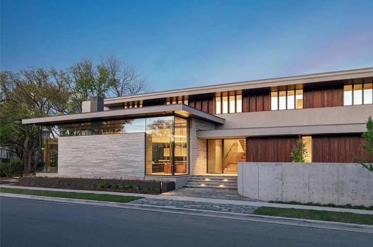 Gorgeous Contemporary Home in Highland Park: 5 Bed, 6 Bath Gem Offered at $8.695M