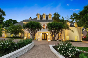 Captivating Home in Austin at Davenport Ranch: Luxury Living, Panoramic Views, Versatile Spaces Priced at $3.094M
