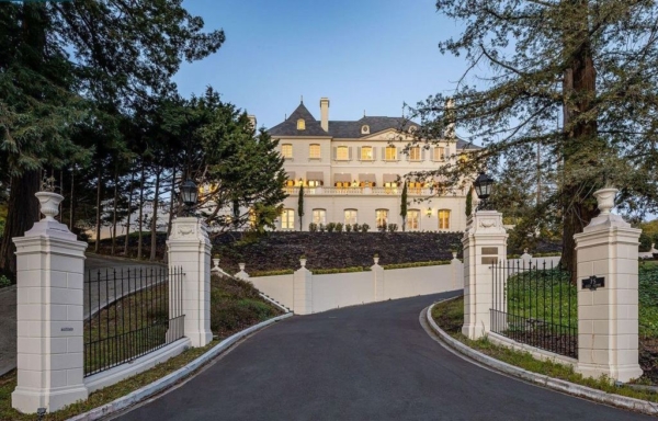 Exceptional Piedmont Estate with Bay Views and Luxurious Amenities on Market for $9,850,000