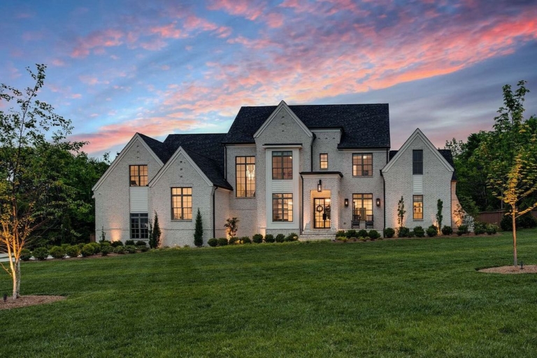Stunning 2023 New Construction Home on 1.3 Acres in Tennessee for Sale at $3,890,000