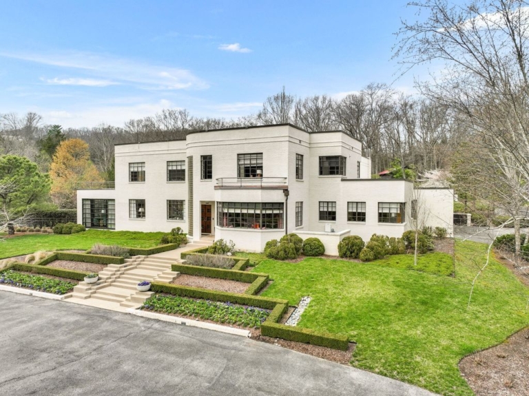 Architectural Marvel: Exceptional International Style Residence in Tennessee Hits the Market for $9.5 Million