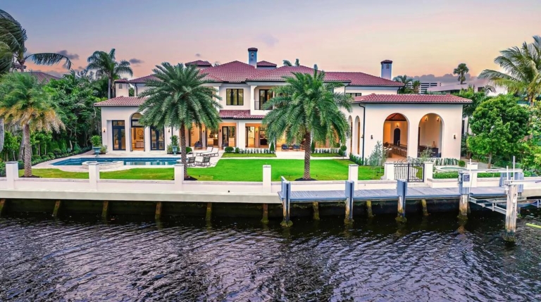 Coastal Chic: Exquisite $22.5 Million Intracoastal Estate in Boca Raton’s Prestigious Estates Section