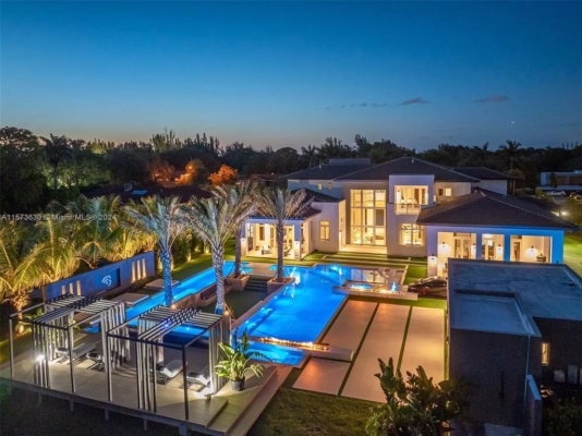 Embrace Unrivaled Luxury: Exceptional $16.8 Million Custom Estate in Southwest Ranches