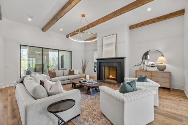 Exquisite Estate: A Prestigious Brentwood Luxury Build by Preston Quirk ...