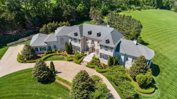 French-Inspired Estate: Unrivaled Luxury and Sophistication in Tennessee Offered at $6.9 Million