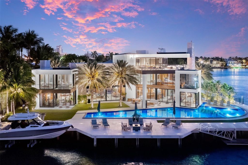 Opulent Waterfront Property with Expansive 90-Foot Lap Pool in Fort Lauderdale, Priced at $50 Million