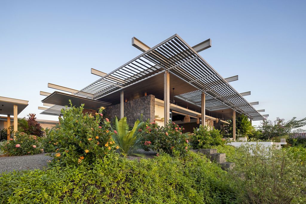 Pergola House, stunning tranquil beach house by Studio Saxe