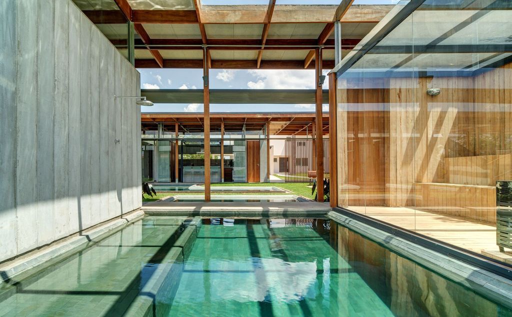 Serra Azul House, Harmonious Fusion by Apiacás Arquitetos