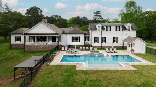 Southern Splendor: Embrace Luxury Living in Morgan County’s Finest Estate for $5.9 Million