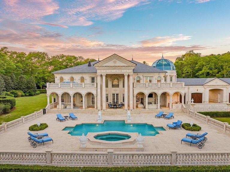 Unparalleled Opulence: Neoclassical Stone Estate in Southeast Alabama Priced at $4,979,000