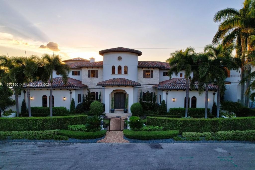 Indulge in the epitome of luxury waterfront living at 821 Solar Isle Dr, Fort Lauderdale, FL 33301. This stunning custom modern Santa Barbara inspired Estate offers rare 120 feet of protected deep water, capturing breathtaking open Intracoastal views.