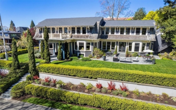 Enchanting Elegance: Luxurious Queen Anne Home in Washington, Offered at $5.95 Million